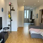 Comoluxhouse- Intero Appartement