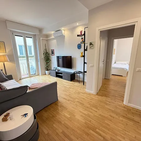 Apartman Comoluxhouse- Intero *