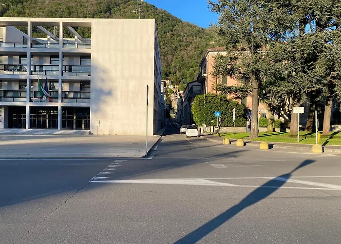 Comoluxhouse- Intero Apartment