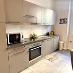 Comoluxhouse- Intero Apartament