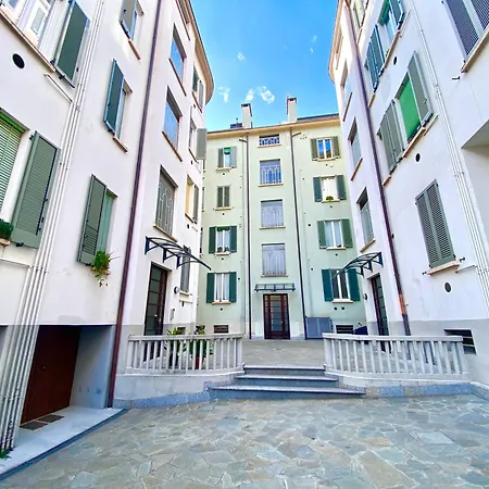 Comoluxhouse- Intero Côme