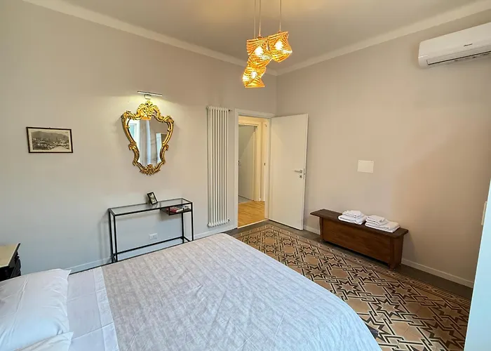 Comoluxhouse- Intero *