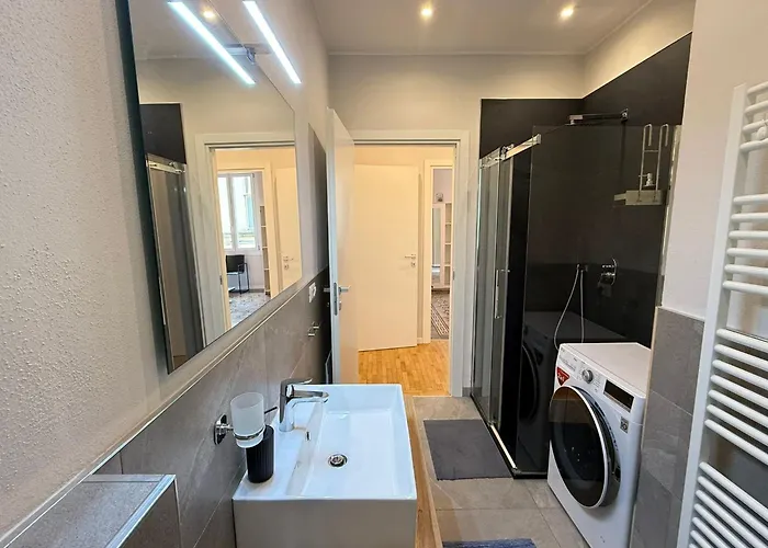 Comoluxhouse- Intero Appartement Côme